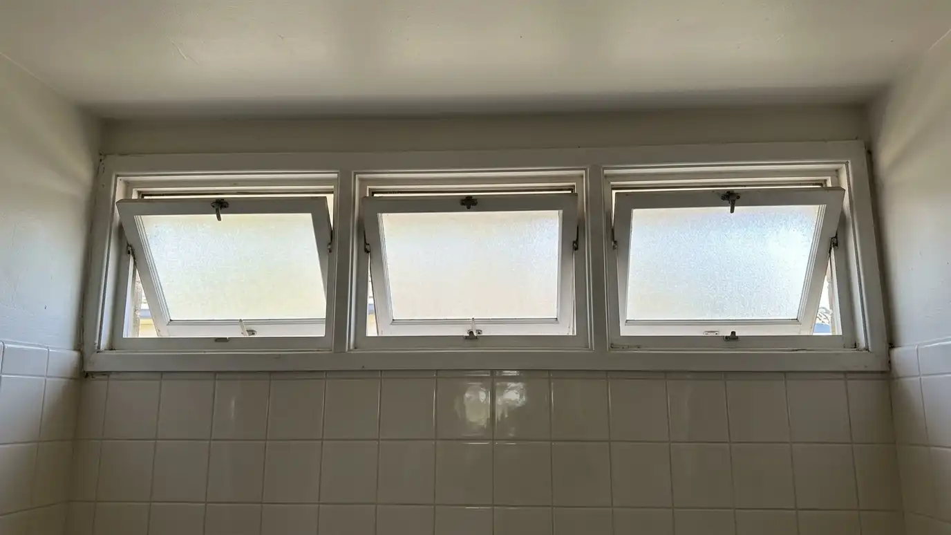 Awning Windows in Nashville and Middle Tennessee
